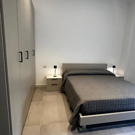 House מונופולי